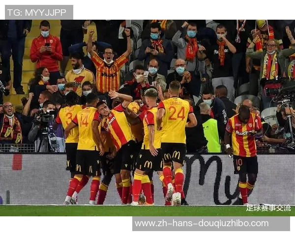 瑞典与秘鲁激战正酣足球盛宴引发全球关注与热议